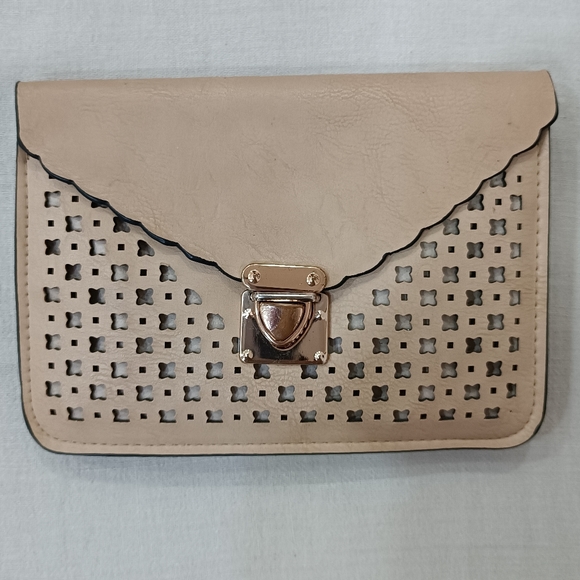 Sold🚫Sling and wallet set - Picture 8 of 12